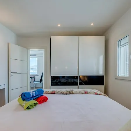 Marin Apartment