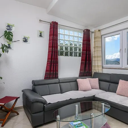 Marin Apartment
